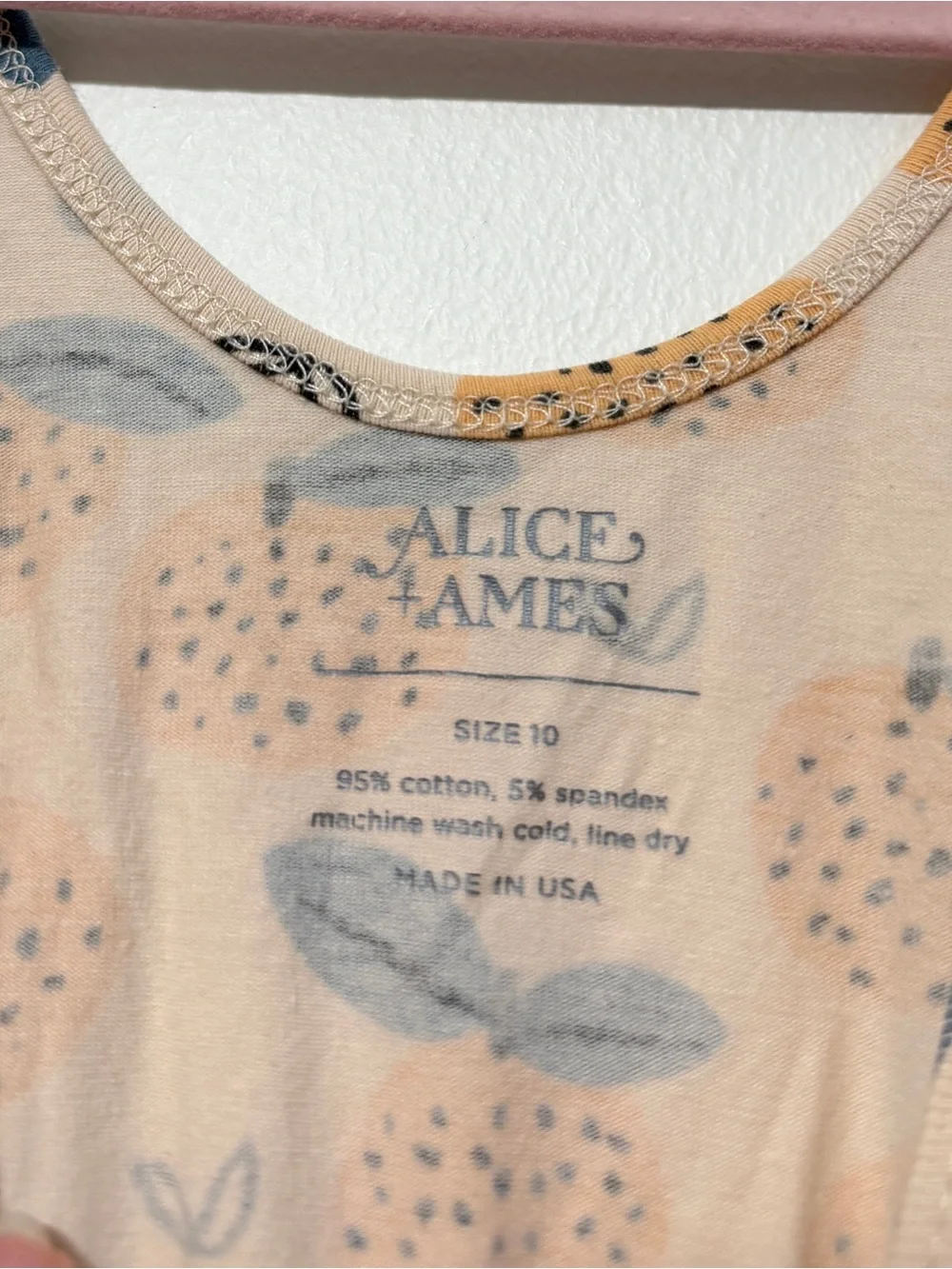 Alice + Ames The Short Sleeve Wide Leg Jumpsuit in Fruity Harvest Size 10